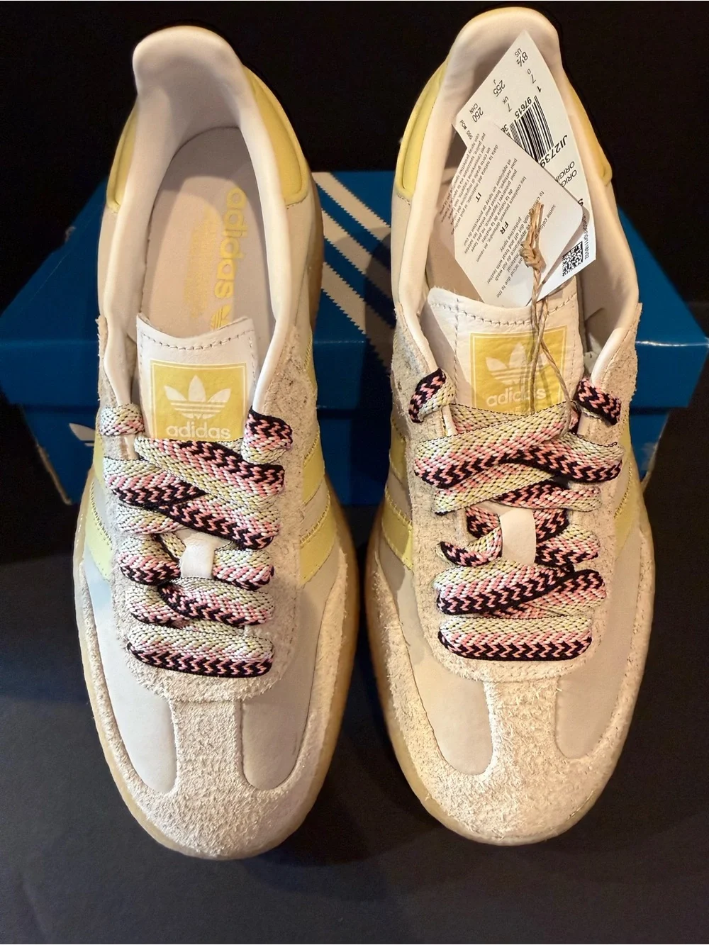 adidas low top
